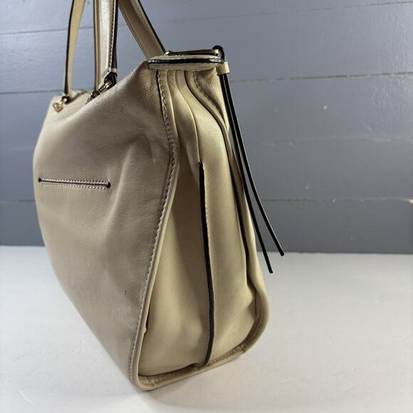 COACH SMYTHE SATCHEL 32405 Natural Beige Leather Handbag Bag 2 Handles - Picture 4 of 16